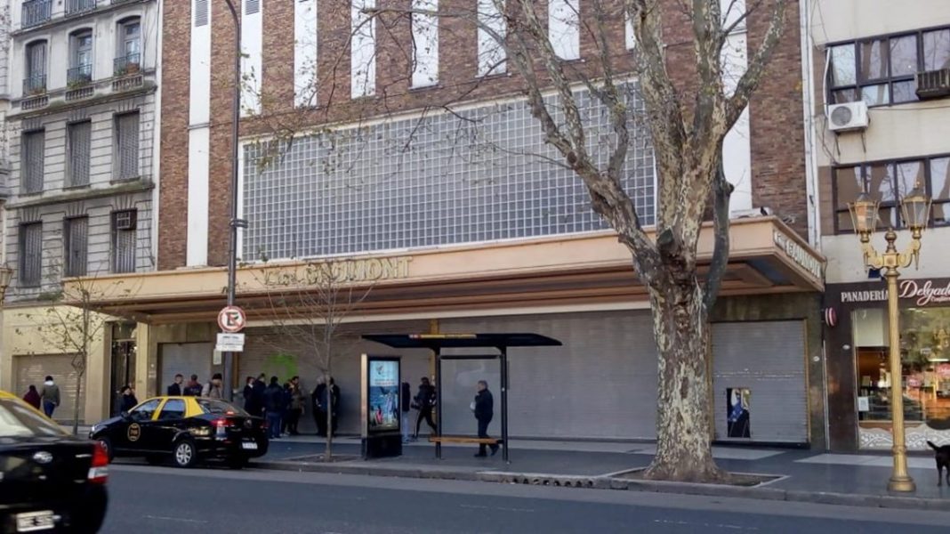 INCAA no pagó la luz y el cine Gaumont tuvo que cerrar sus puertas