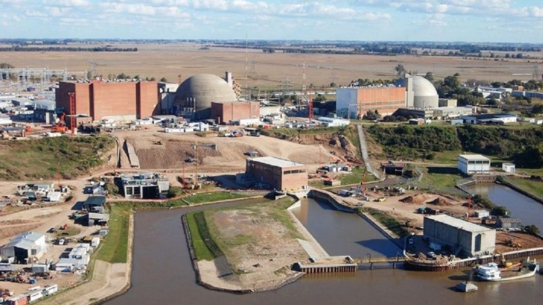 Más de 250 trabajadores fueron echados de Nucleoeléctrica Argentina