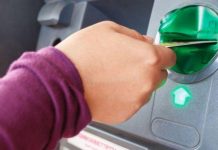 VIDEO VIRAL: Así delincuentes clonan tarjetas en cajeros automáticos VIDEO VIRAL: Así delincuentes clonan tarjetas en cajeros automáticos
