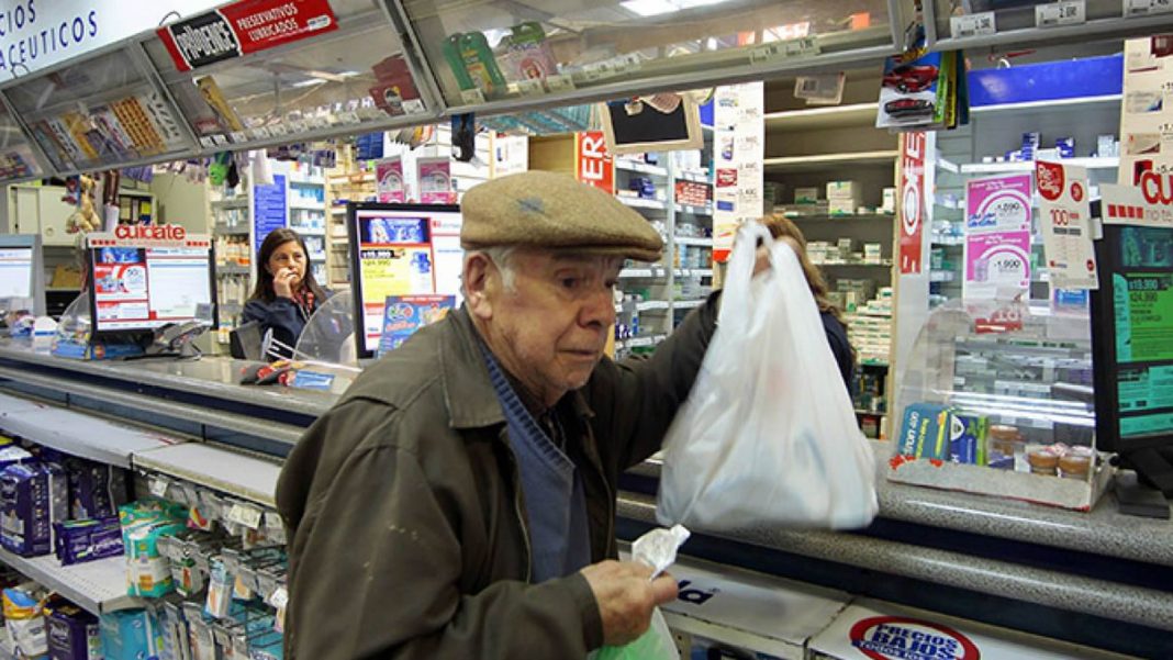 Aumentos de medicamentos y prepagas superan a la inflación oficial