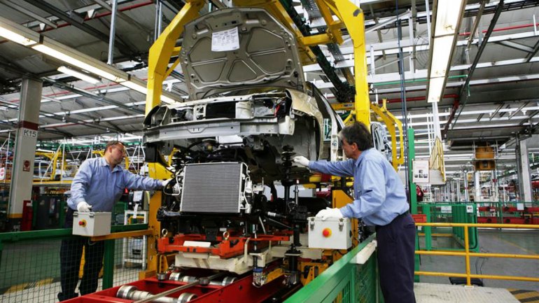 Según ADEFA, la producción automotriz cayó más del 13% en junio
