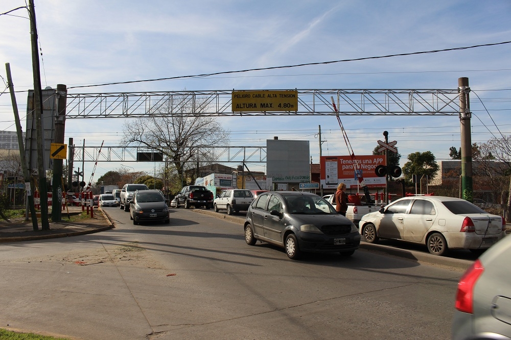 Suspendieron la construcción de un paso bajo nivel en Adrogué