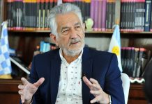 Alberto Rodríguez Saá propone otorgar “un terreno para cada nuevo matrimonio” en San Luis