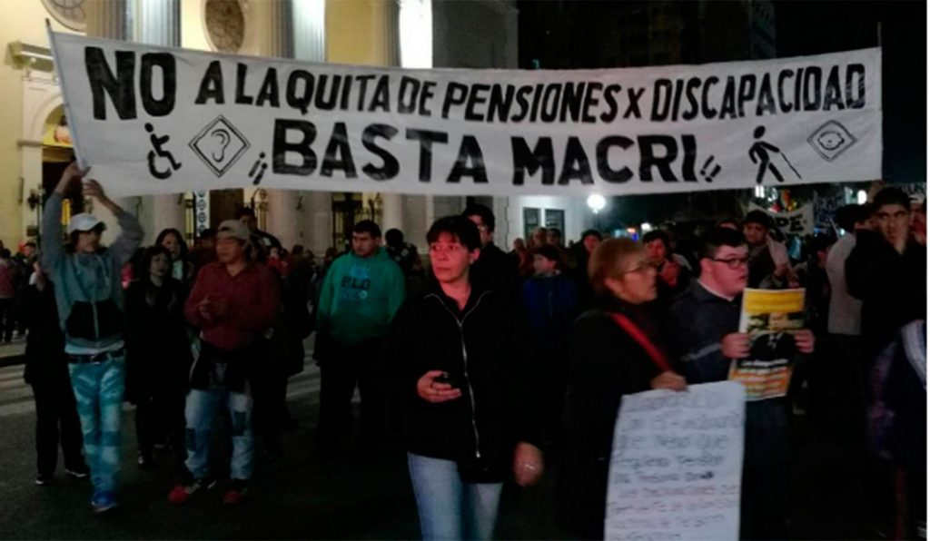 Adrogué: el Gobierno de Macri cierra la oficina de atención de pensiones
