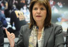 Patricia Bullrich aseguró que el kirchnerismo promueve los intentos de saqueos Patricia Bullrich: "Hay información sobre containers enterrados con dinero de la corrupción"