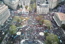 Organizaciones Sociales, Gremios y las dos CTA coparon Plaza de Mayo plaza de mayo, marcha cta, paro general