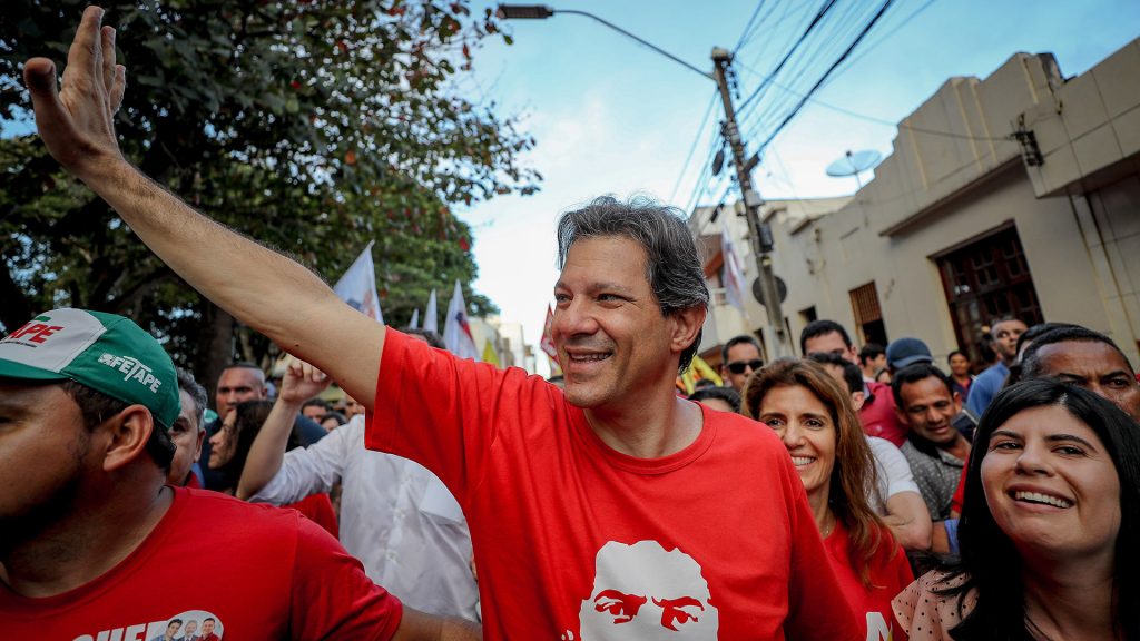 Quién es Fernando Haddad, el candidato del PT que reemplaza a lula en Brasil