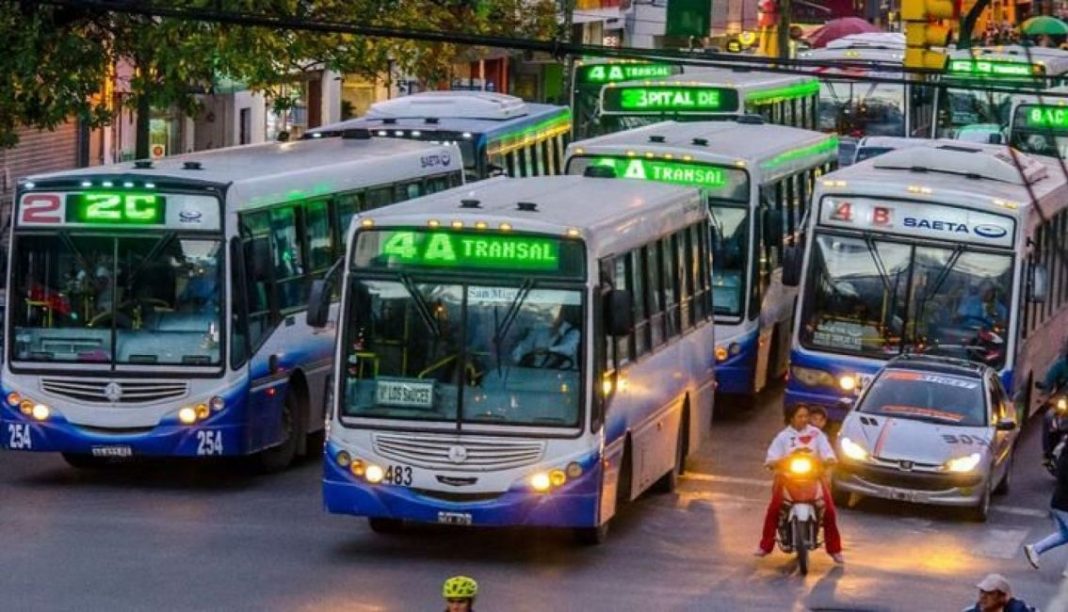 paro de colectivos, uta, roberto fernandez