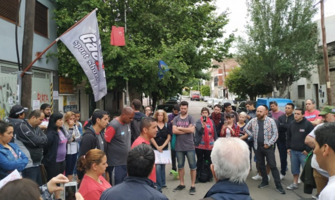 gaelle, avellaneda, protesta, toma de fabrica, acampe