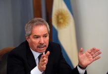 Solá visitará a Bolsonaro con la misión de recomponer la relación bilateral con Brasil felipe sola, red por argentina, 1pais,