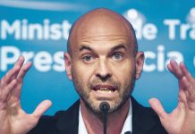 Dietrich justificó aumentos de tarifas y volvió a responsabilizar a Cristina Kirchner