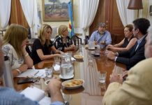 Chino Navarro desobedece a Cristina y se suma a Vidal en el desdoblamiento de las elecciones