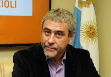 Tras el allanamiento al Municipio por desvío de fondos, Ferraresi denunció a un concejal de Cambiemos