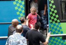 Qué declararon los cinco detenidos tras la violación en el camping de Miramar