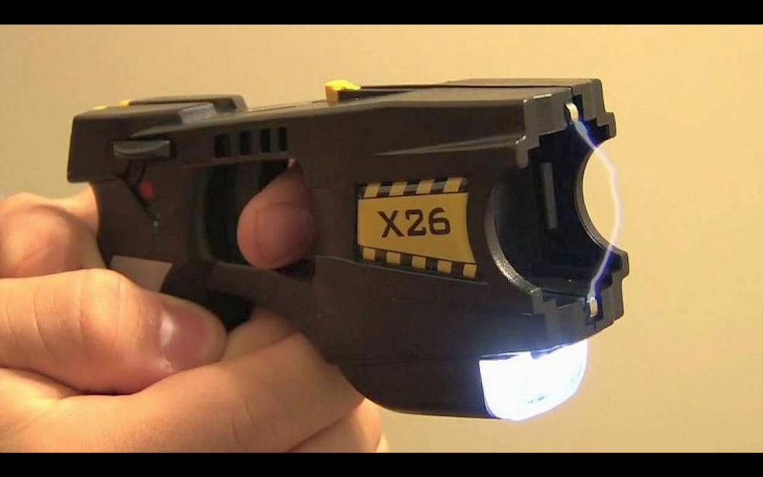 pistolas taser,