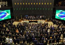 Jair Bolsonaro asumió como presidente de Brasil y anunció que va a combatir la ideología de género