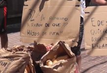 Un panadero tiró 300 kilos de pan en la puerta de Edesur panadero, berazategui, edesur, tiro 300 kg de pan