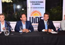 Como un giño a la unidad, Sergio Massa se mostró con intendentes kirchneristas