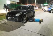 Asaltó a un Uber con un arma de juguete, pero el chofer que era un gendarme lo mató