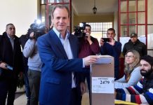 El peronista Gustavo Bordet fue reelecto en Entre Ríos y Cambiemos admitió la derrota