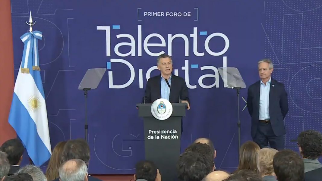 talento digital, becas, empleo digital