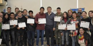mariano cascallares, entrega de titulos, certificados, almirante brown, emprendedores