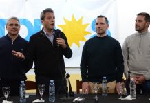 Massa recorrió la ciudad de Dolores y brindó su apoyo a Facundo Celasco Facundo Celasco, Massa, Dolores, candidatos