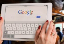 Google y Apple suspenden las grabaciones aleatorias de voz escuchas, google, apple, siri,