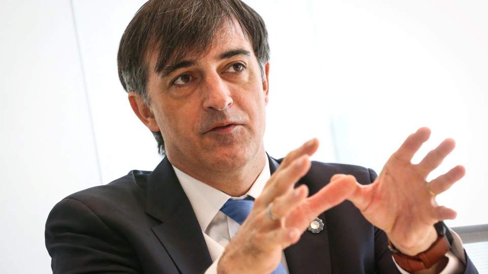 Esteban Bullrich, medidas