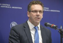 Guido Sandleris presentó su renuncia y dejará Banco Central el 10 de diciembre banco central, dólar