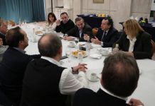 Este lunes arrancan las negociaciones por el bono de 5 mil pesos
