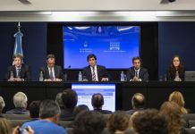 El Gobierno toma $5.000 millones de distintas áreas del sector público nacional para financiarse