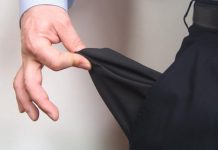 Los salarios perdieron un 9% respecto a la inflación