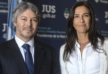 Denuncian a los extitulares de la UIF de Cambiemos por presunto lavado de dinero