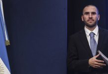 El Gobierno podría retrasar las negociaciones hasta finales de mayo y evitar el default