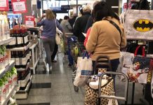 A partir de hoy, supermercados y almacenes atenderán como máximo hasta las 8 de la noche