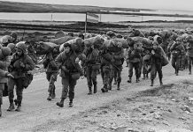 Banderazos, vigilias y recitales virtuales para homenajear a los caídos en Malvinas