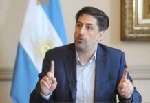 Trotta: «Antes de agosto no habrá clases presenciales»