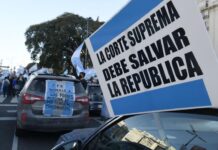 Diferentes demandas en la protesta contra el Gobierno en distintos puntos del país