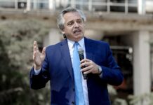 Fernández: «Devaluar es fácil, pero es una máquina de crear pobreza»