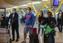 Cambios en Ezeiza: suspenderán los vuelos de los países afectados por la nueva cepa y exigirán PCR a todos los argentinos