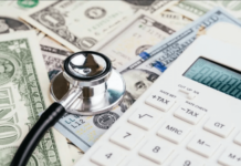 Extienden beneficios bancarios para personal sanitario
