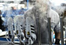 Adidas reabre su planta en Chivilcoy