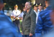 Los trolls de Sergio Berni: Facebook cerró 1051 cuentas que sólo compartían contenido del ministro de forma viral