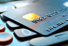 Las tarjetas de crédito mantendrán el tope de 43% para financiar saldos