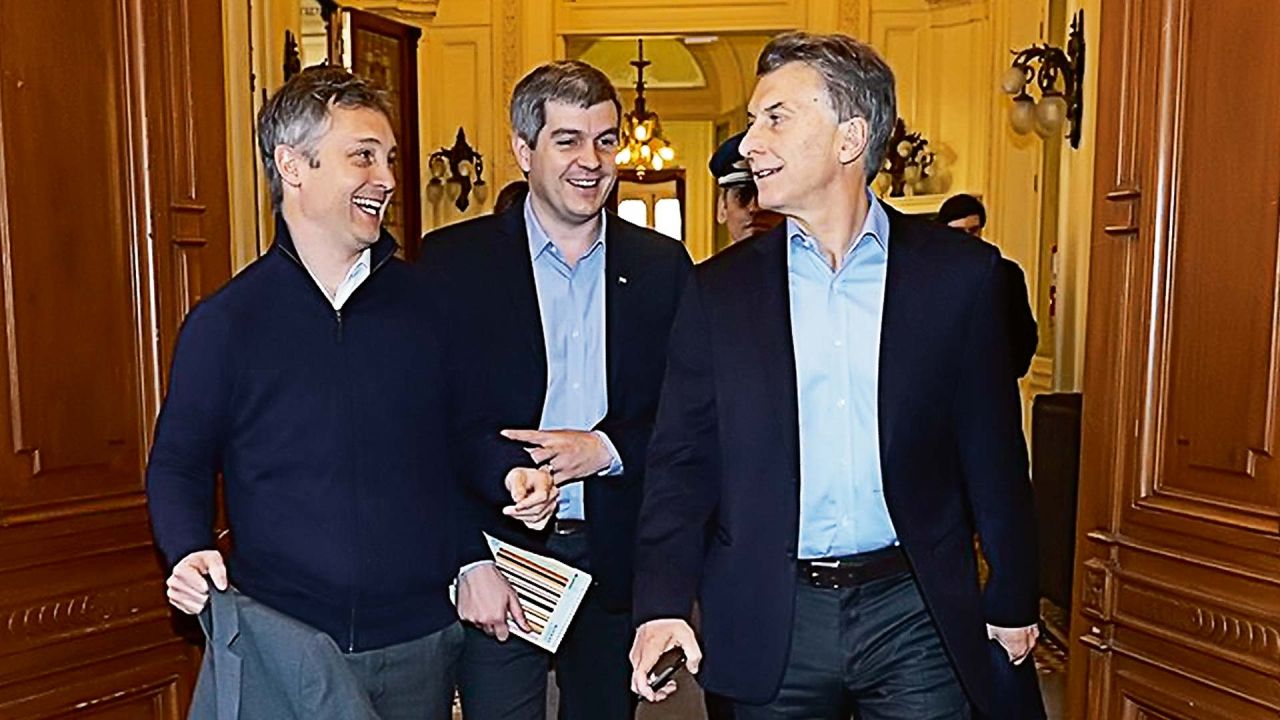 Fernando de andreis, Mauricio Macri, Marcos peña