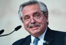 Fernández enviará un proyecto para «desdolarizar» las tarifas de los servicios públicos