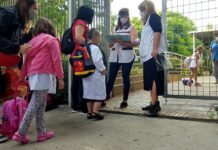 Paro de docentes porteños: reclaman por la muerte de un maestro por coronavirus