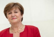 El FMI analizará la propuesta de reformar los sobrecargos que se le cobra a Argentina