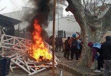 Violenta protesta en la Municipalidad de Lomas de Zamora